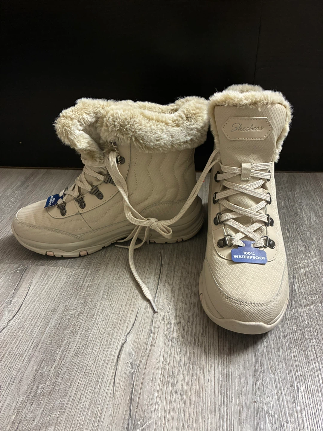 Brand new Skechers Women's Waterproof Winter Boots