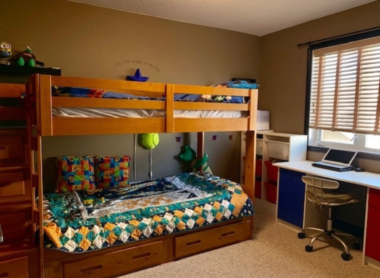 Solid Wood Twin-over-Twin Staircase Bunk Bed with Storage