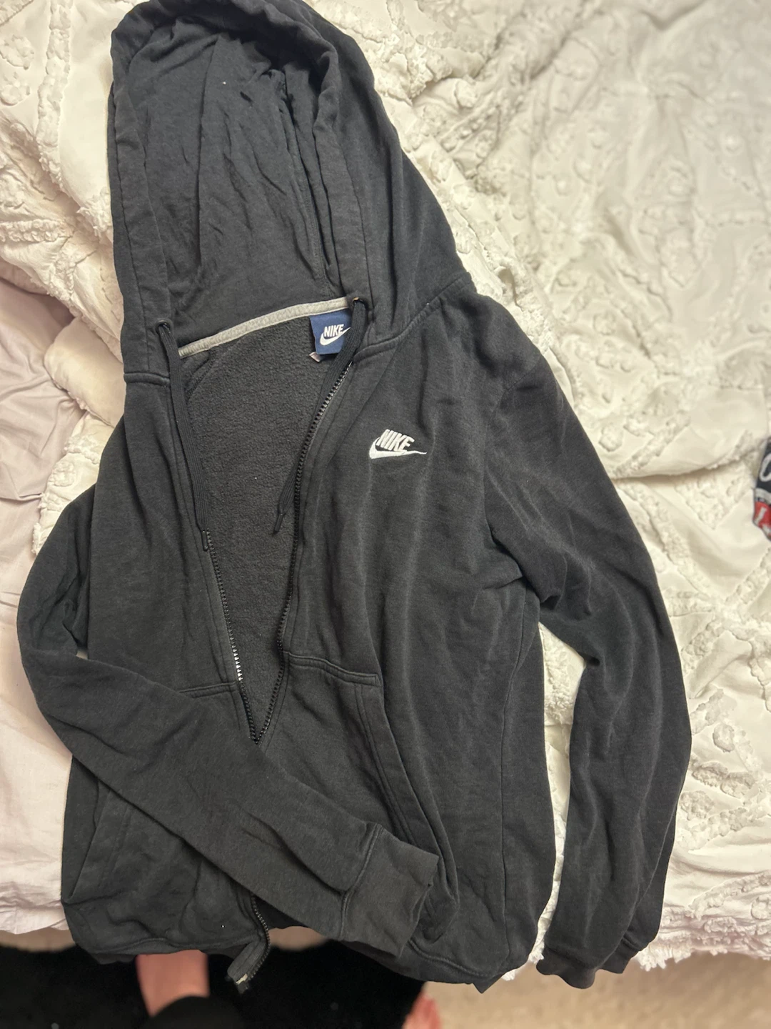 Black Nike Zip-Up Hoodie size medium #freecycle