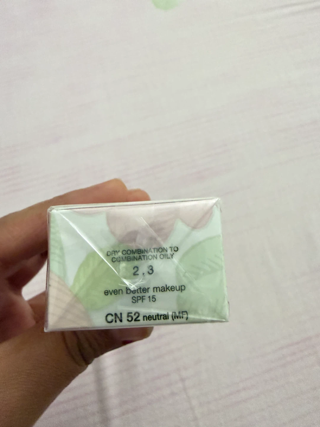 Clinique Even Better Makeup SPF 15 - CN 52 Neutral - photo 3