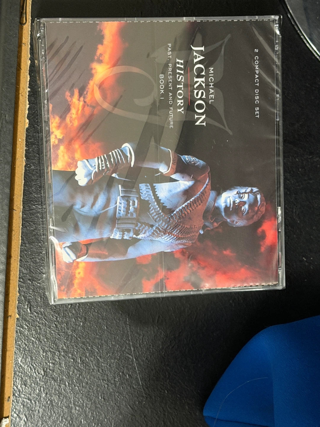 Michael Jackson HIStory Past, Present and Future Book I