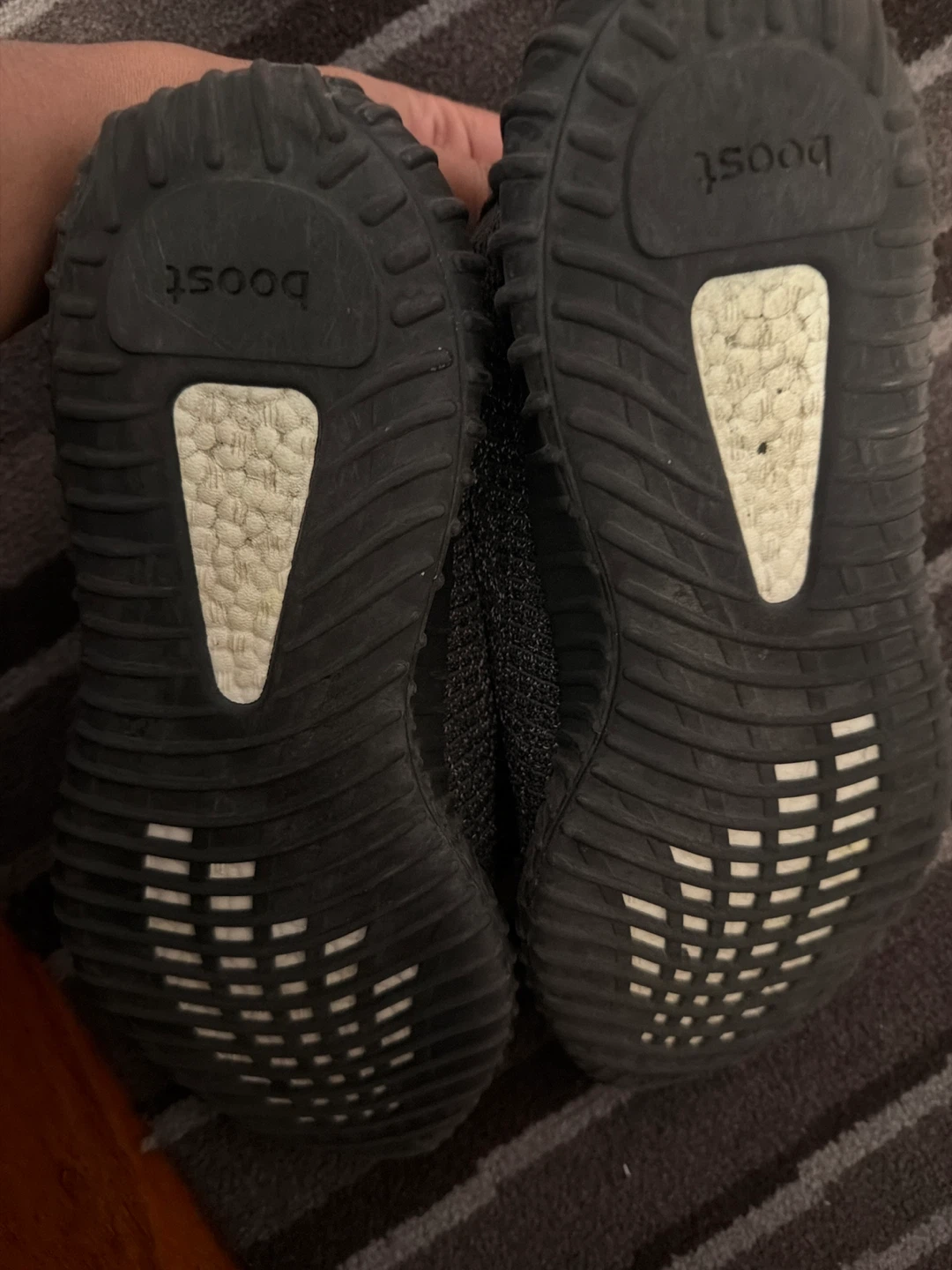 Adidas Yeezy Boost 350 V2 Black Size US 11.5 - photo 3