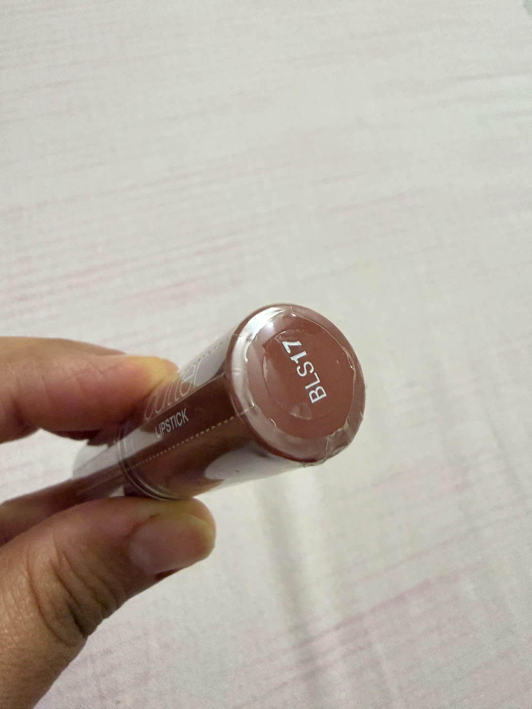 NYX Butter Lipstick - Root Beer Float - photo 3