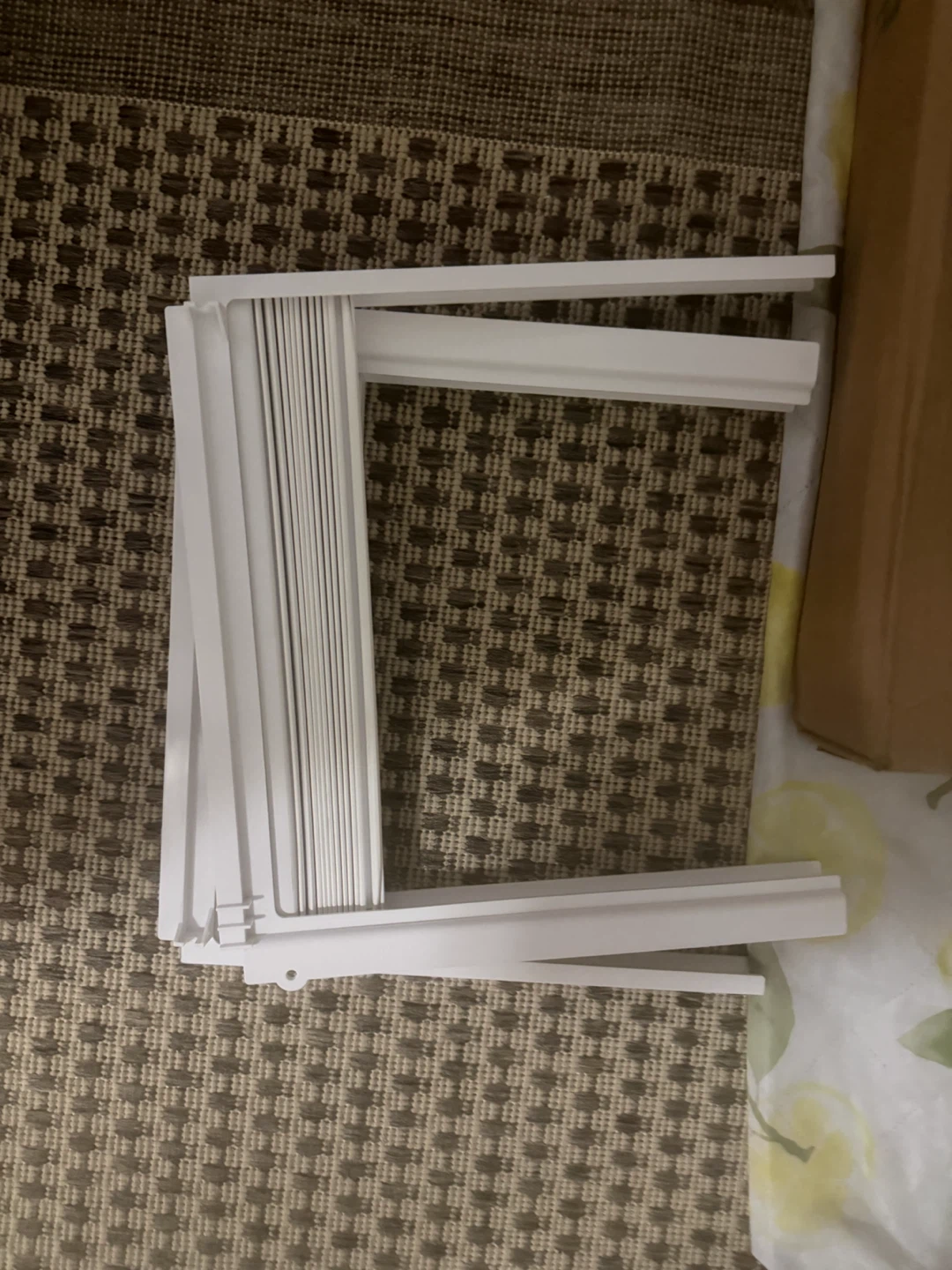 Midea Window Air Conditioner - photo 4