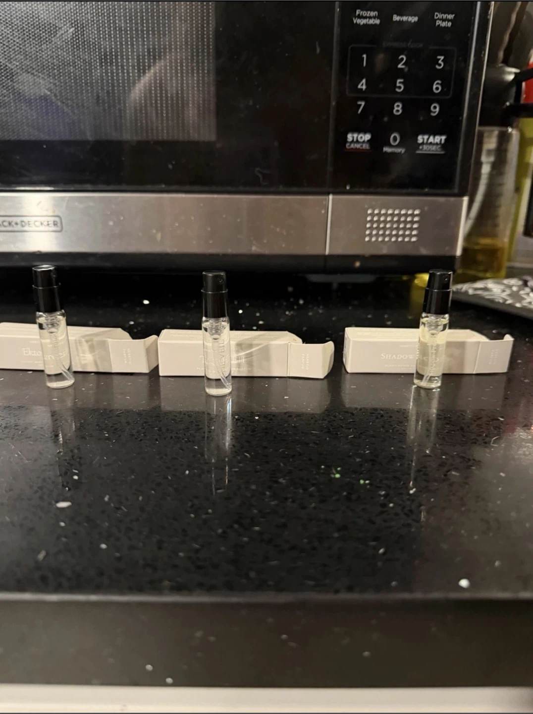 Heretic Parfum Sample Set (3 Pieces) - photo 2