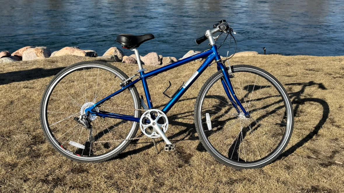 Jamis Commuter 2 Hybrid Bike – 15" Frame – Recently Tuned Up - photo 2
