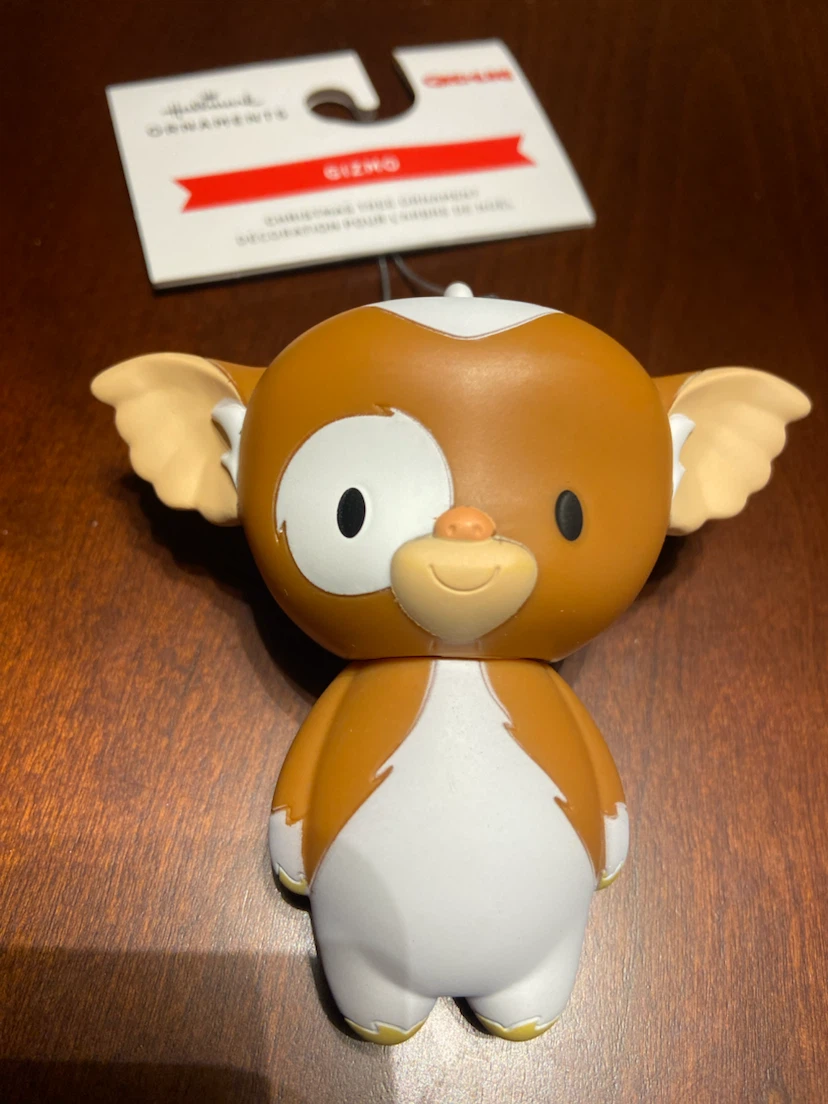 Hallmark Gizmo Gremlins Shatterproof Christmas Ornament - photo 2