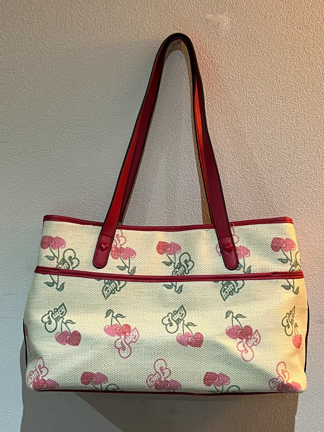 Juicy Couture Cherry Pop Item Tote Bag Cream & Pink - photo 2