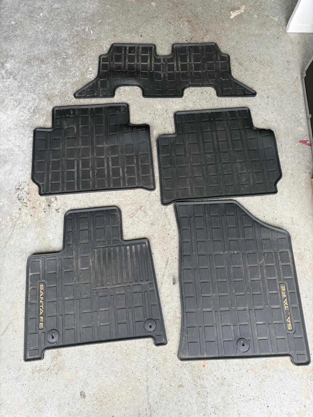 Hyundai Santa Fe Rubber Floor Mats - photo 2