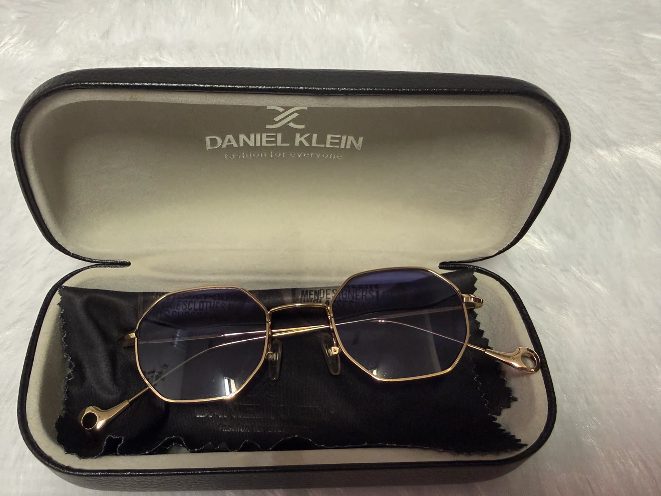 Daniel Klein Sunglasses - photo 4