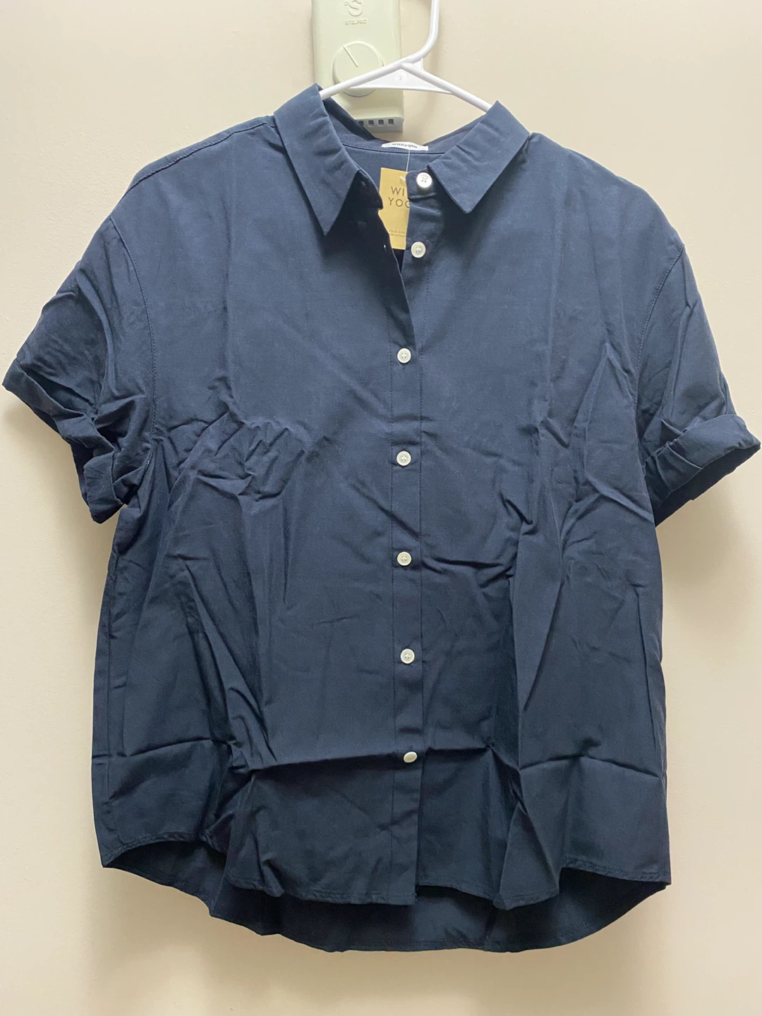 Assorted Women's Button-Up Shirts - photo 3