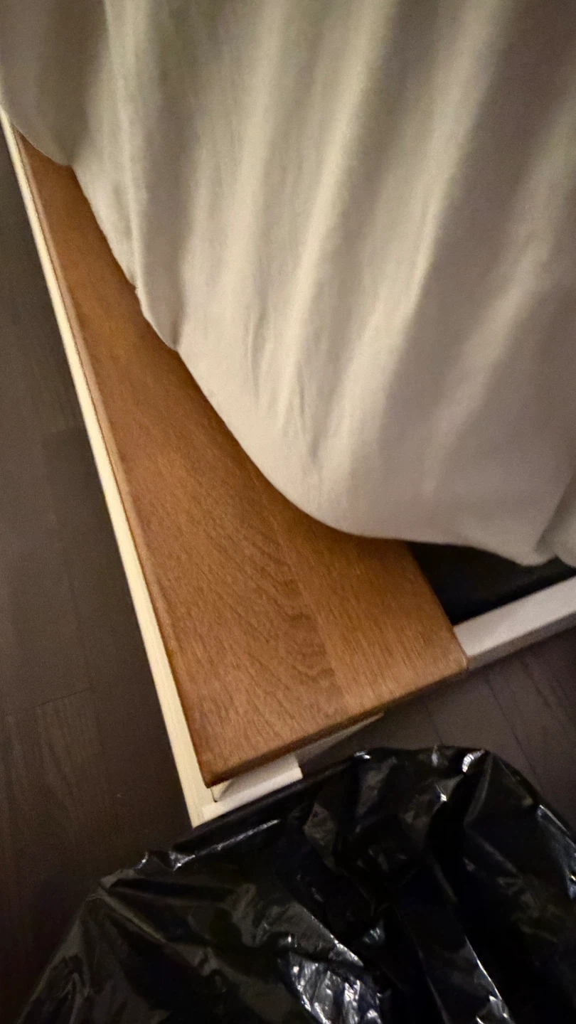 Queen size bed frame +  Table - photo 4