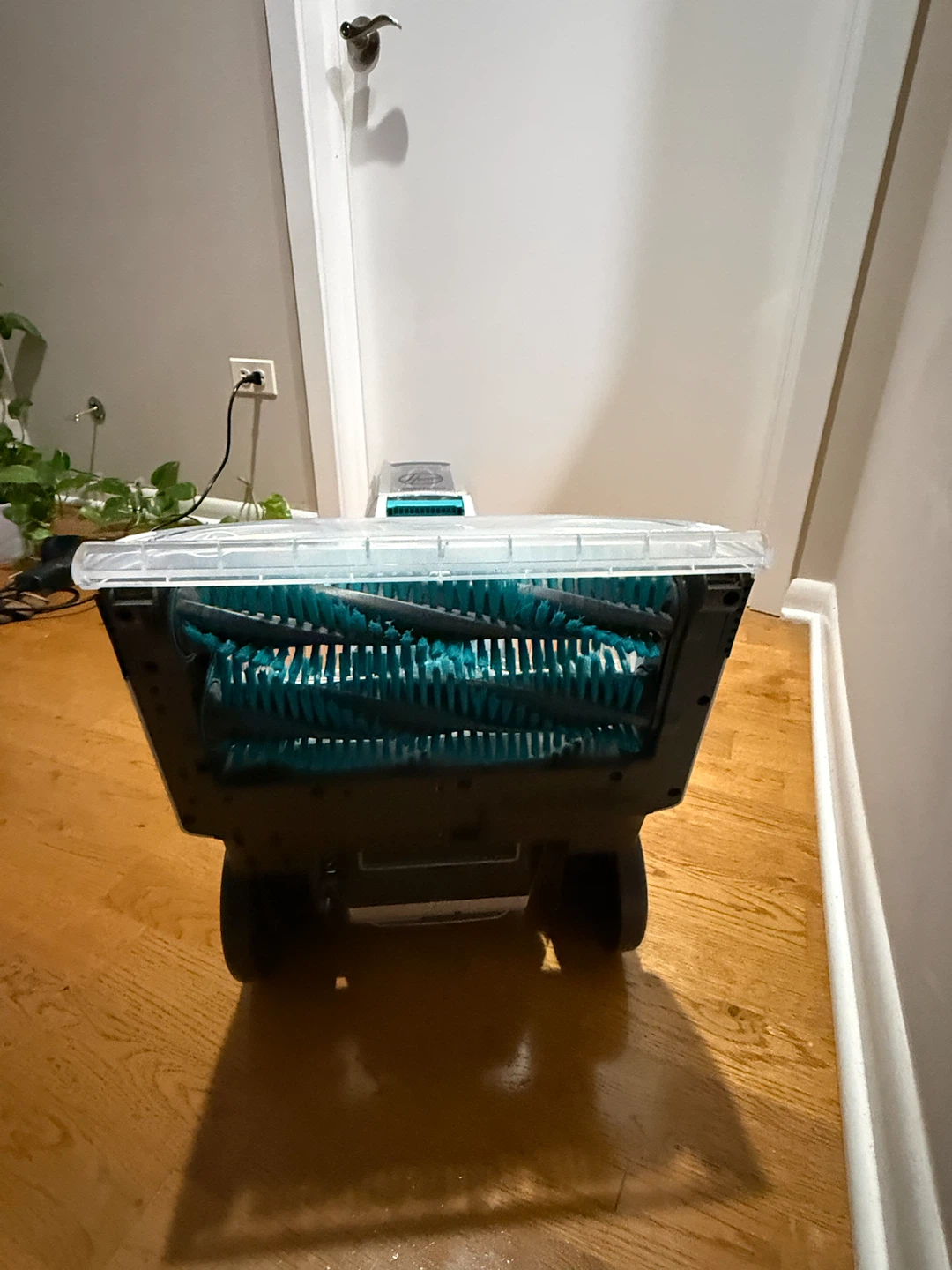 Hoover SmartWash+ Automatic Carpet Cleaner - photo 4