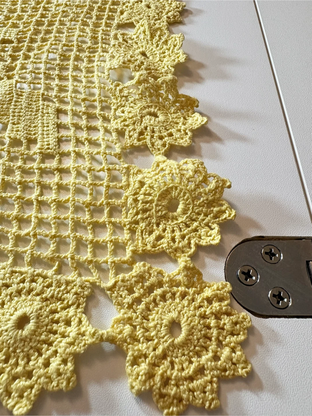 Vintage Yellow Crocheted Table Topper - photo 5