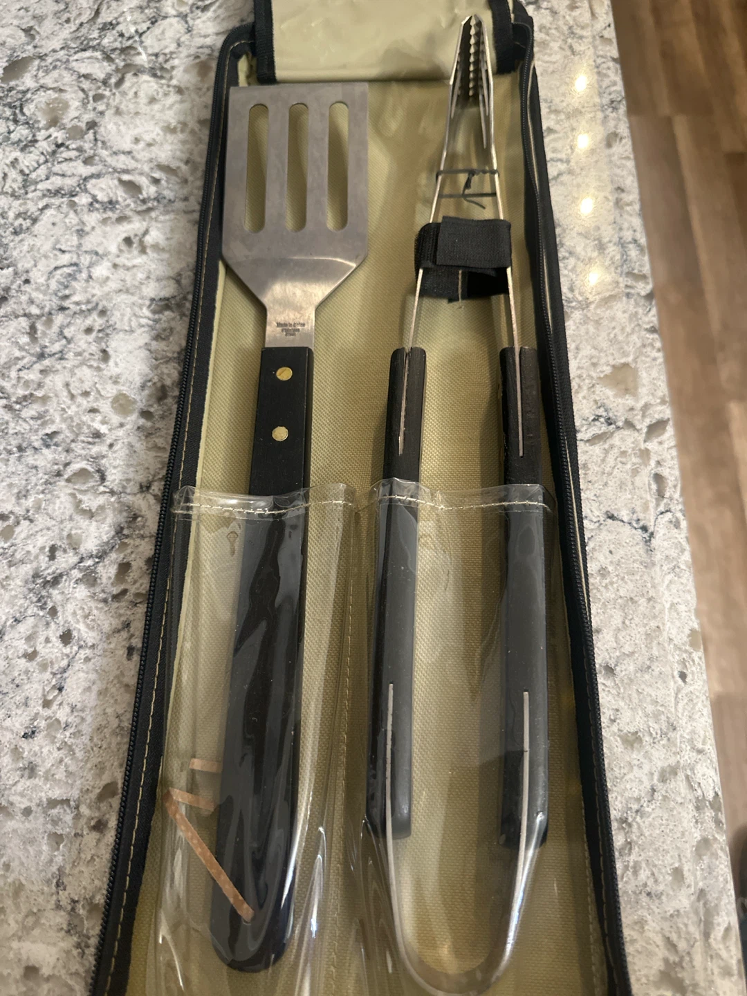 Char-Broil 4-Piece Grilling Tool Set - photo 3