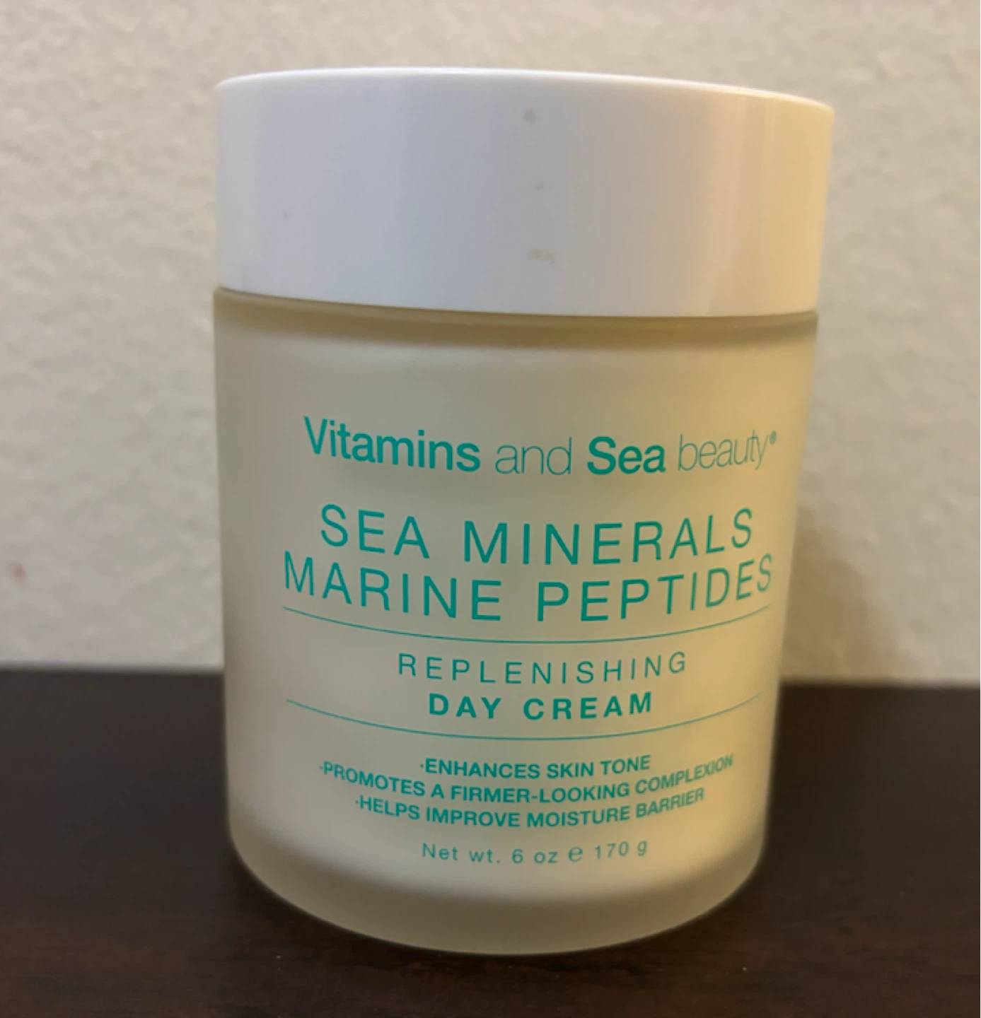 NEW-Vitamins and Sea beauty Sea Minerals Day Cream