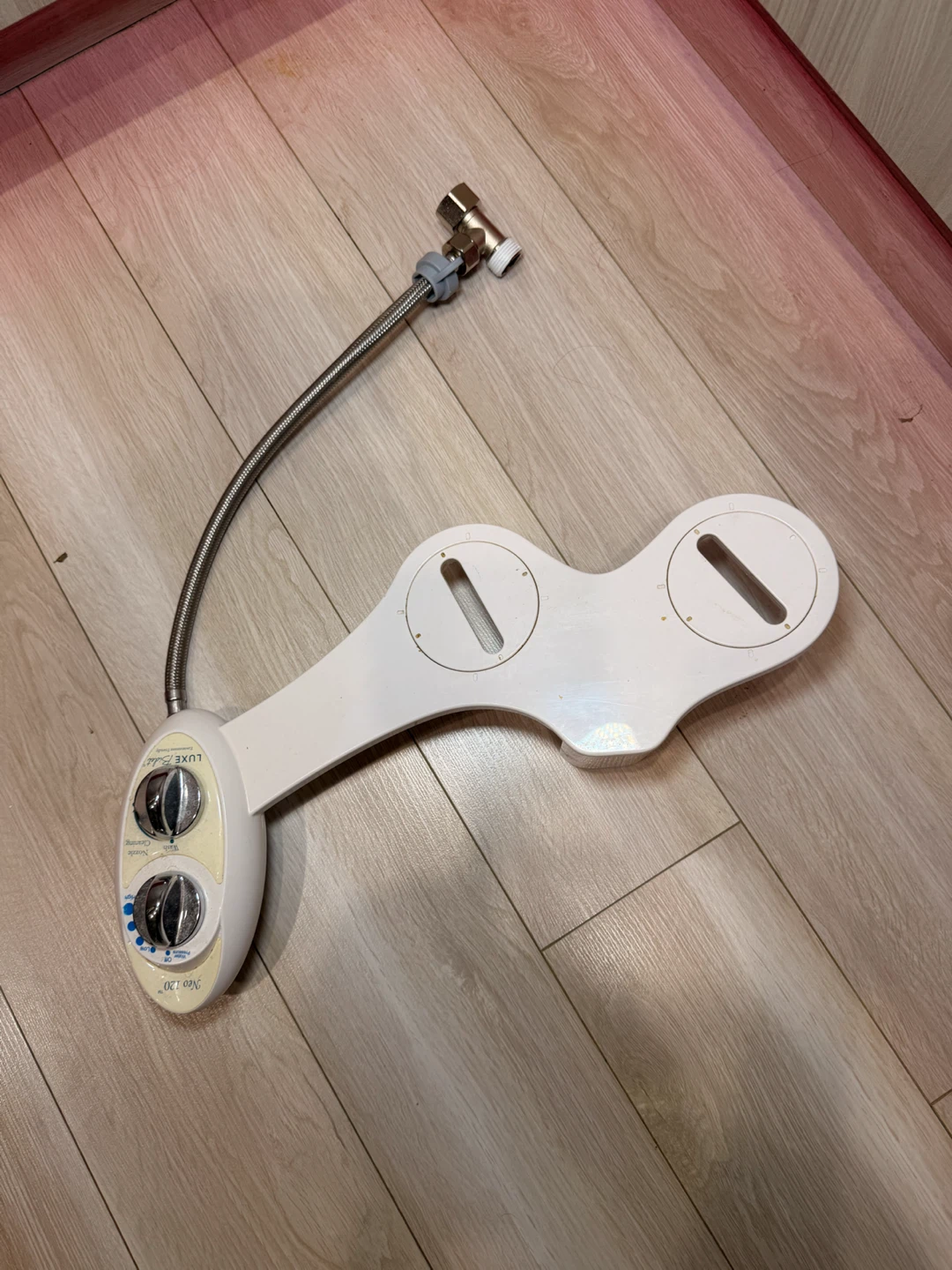 LUXE Bidet Neo 120