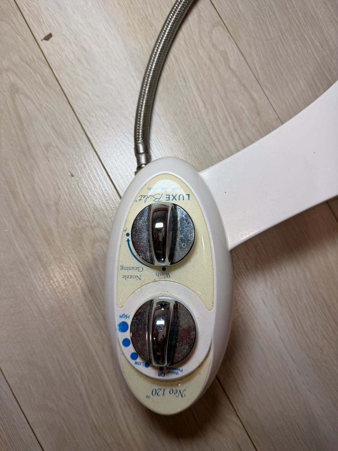 LUXE Bidet Neo 120 - photo 4