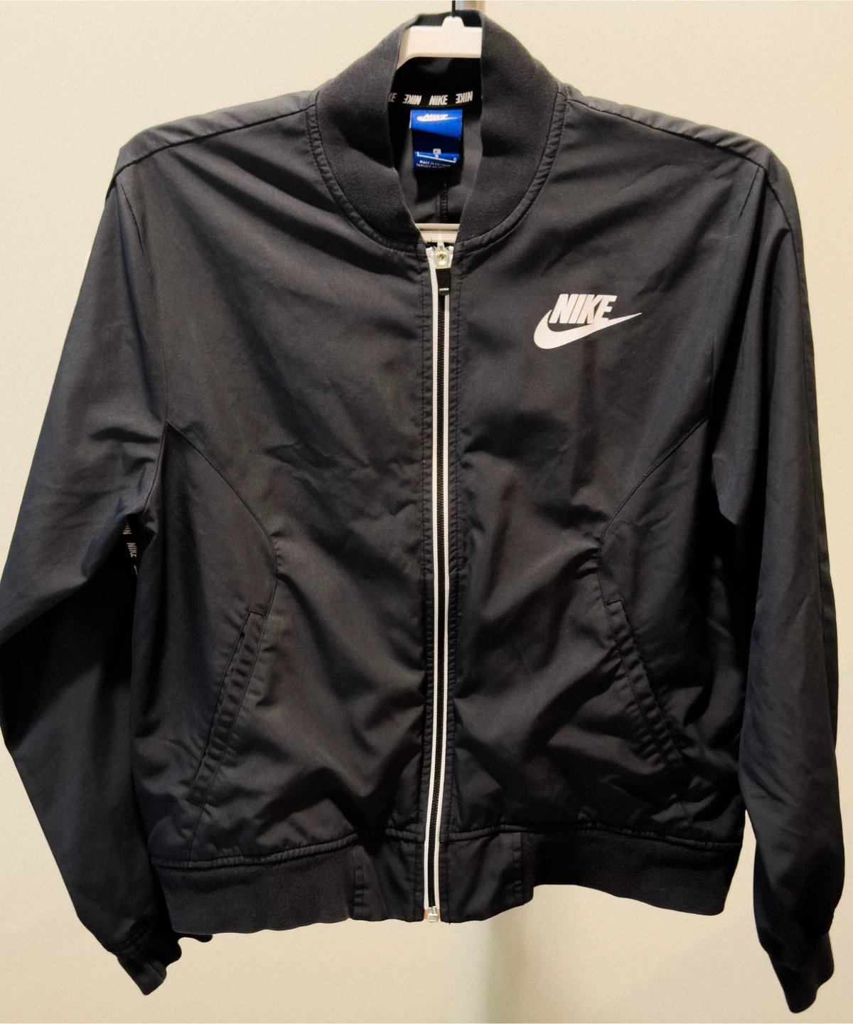 Nike Black Windproof Breathable Jacket with Logo Stripes