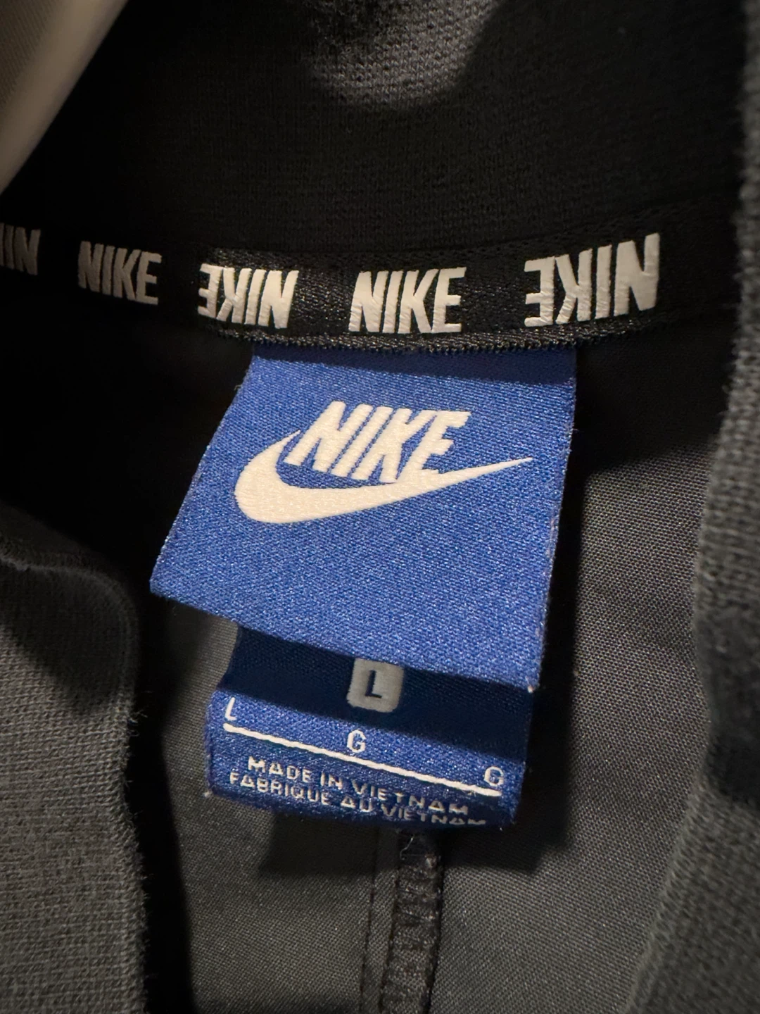 Nike Black Windproof Breathable Jacket with Logo Stripes - photo 3