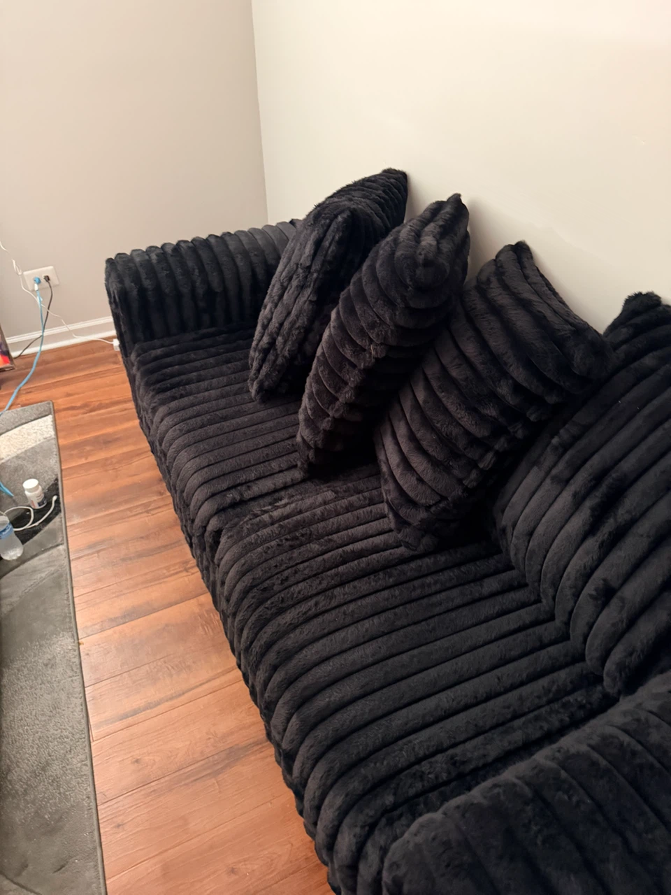 Sofa and love seat - photo 2