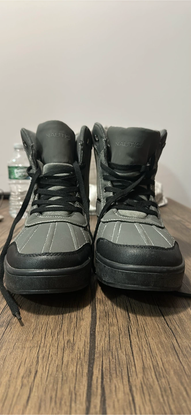 Nautica Grey and Black Duck Boots - photo 2