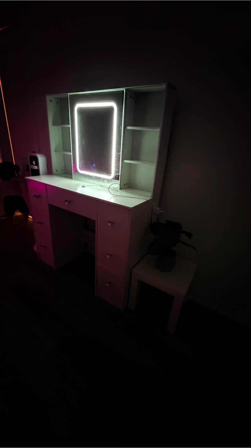White Vanity Desk with LED Lighted Mirror