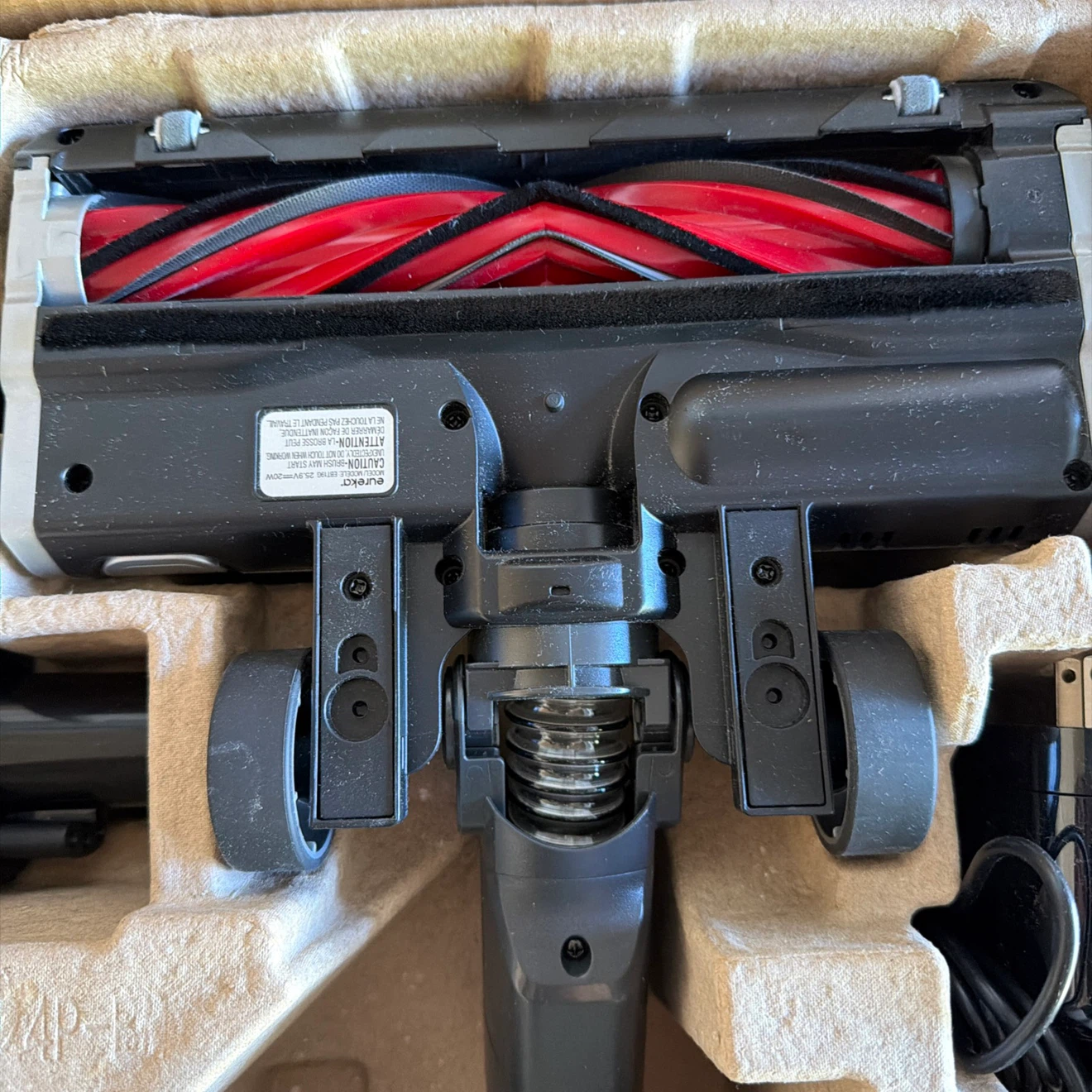 Eureka ReactiSense Cordless Vacuum - photo 5