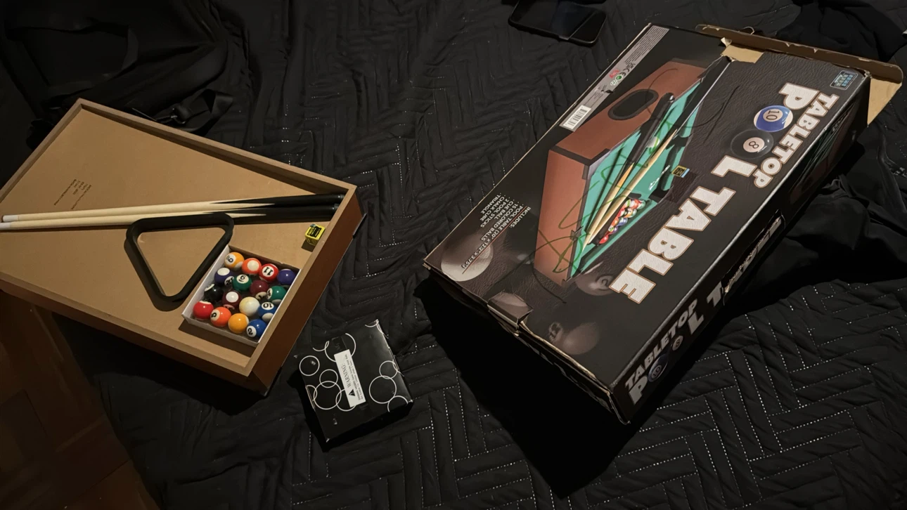 Tabletop Pool Table Set