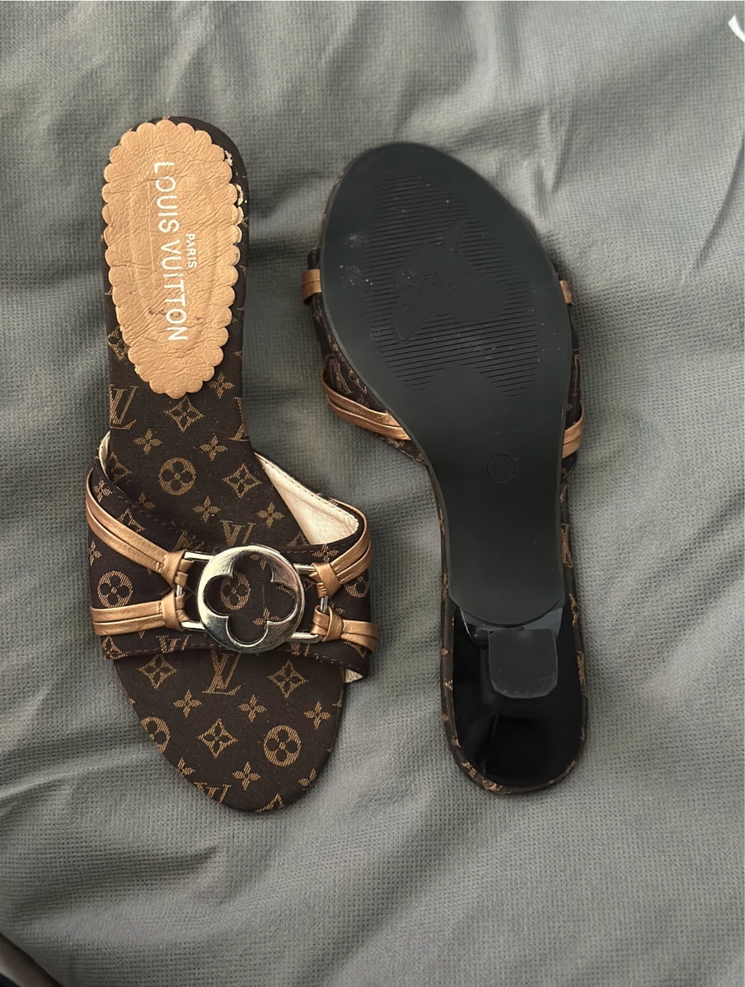 Vintage Louis Vuitton Monogram Kitten Heel Mule - photo 3