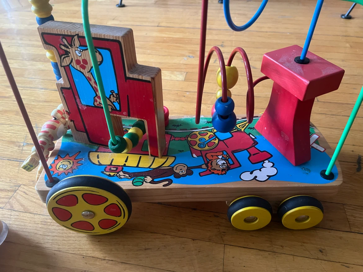 Melissa & Doug Wooden Train Bead Maze