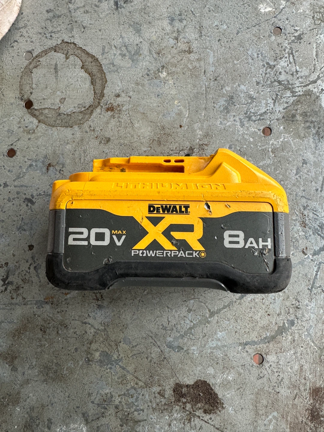 DeWalt 8 Ah XR battery