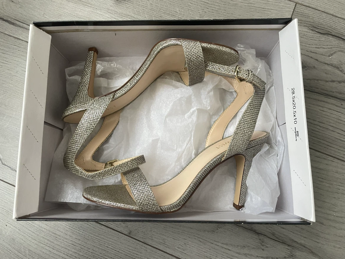 Nine West Silver Heels -  Size 7M