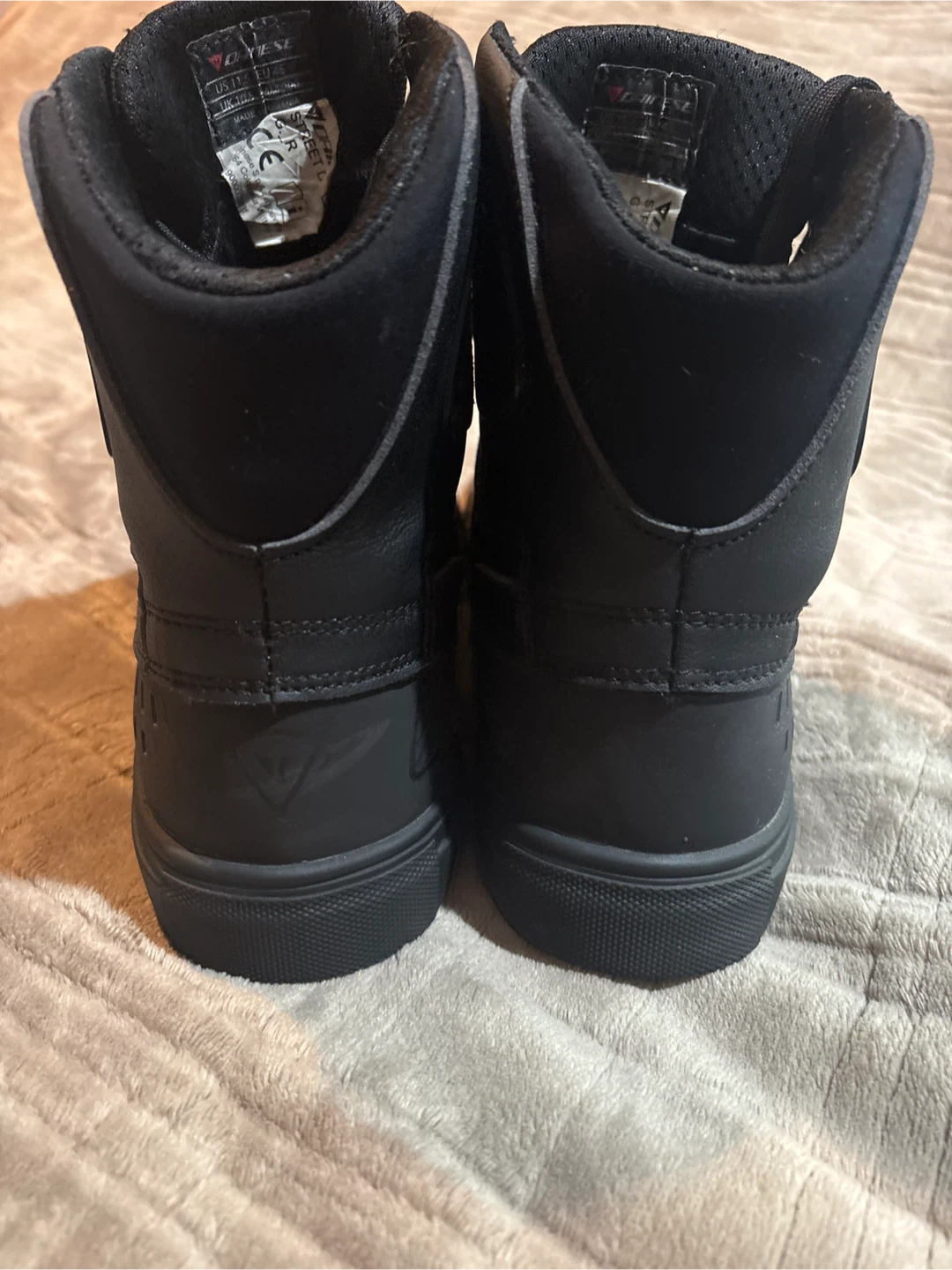 Dainese Street Darker Gore-Tex Shoes size 11 1/2 - photo 2
