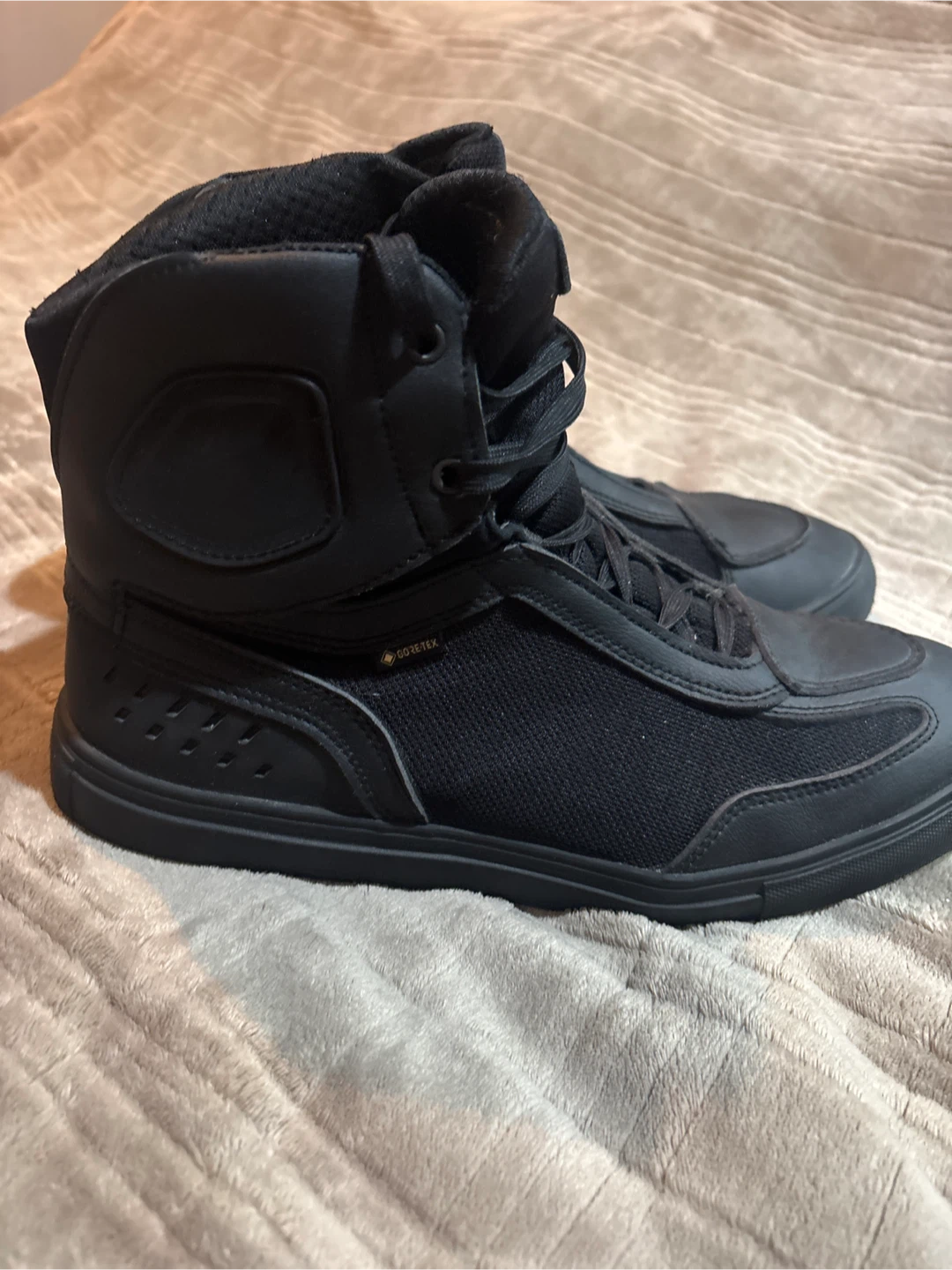 Dainese Street Darker Gore-Tex Shoes size 11 1/2 - photo 3