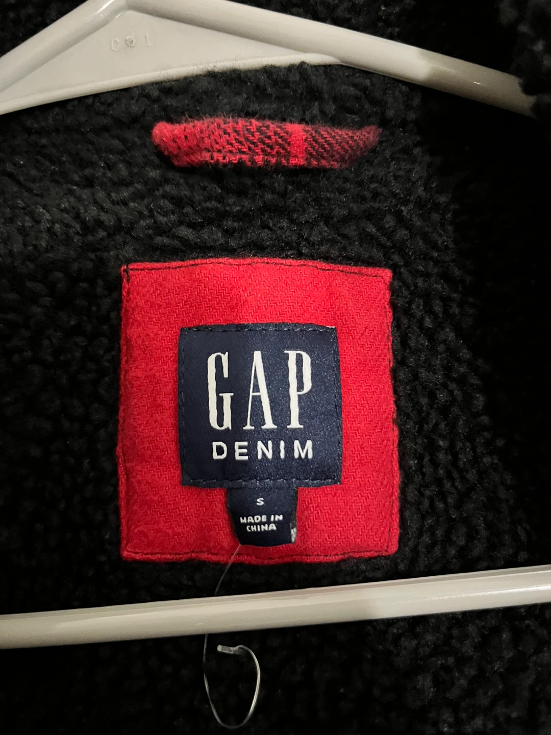 Gap Denim Rojo muy negro  talla small - photo 2