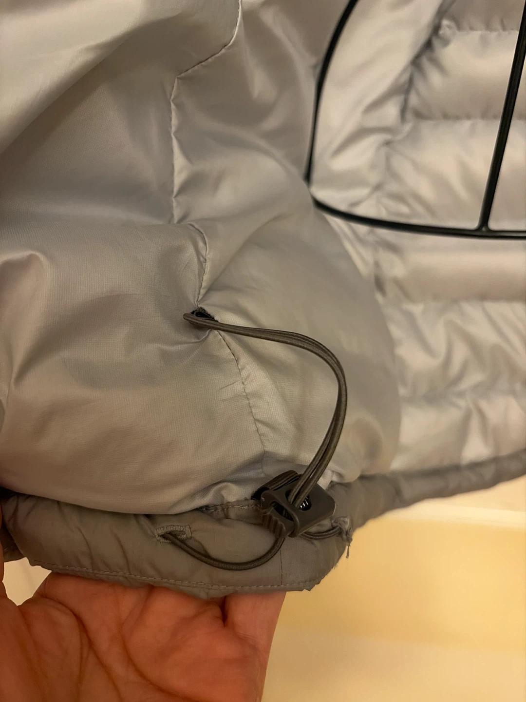 Patagonia Women's Down Hooded Jacket Gray XS - photo 4