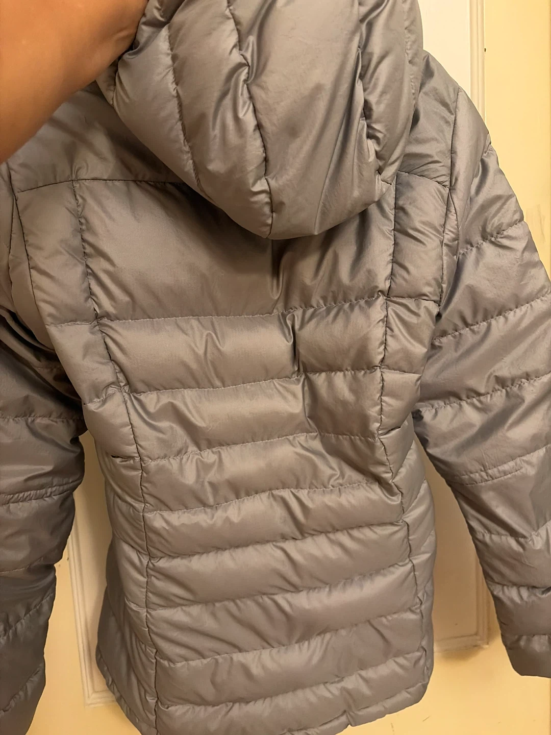 Patagonia Women's Down Hooded Jacket Gray XS - photo 5