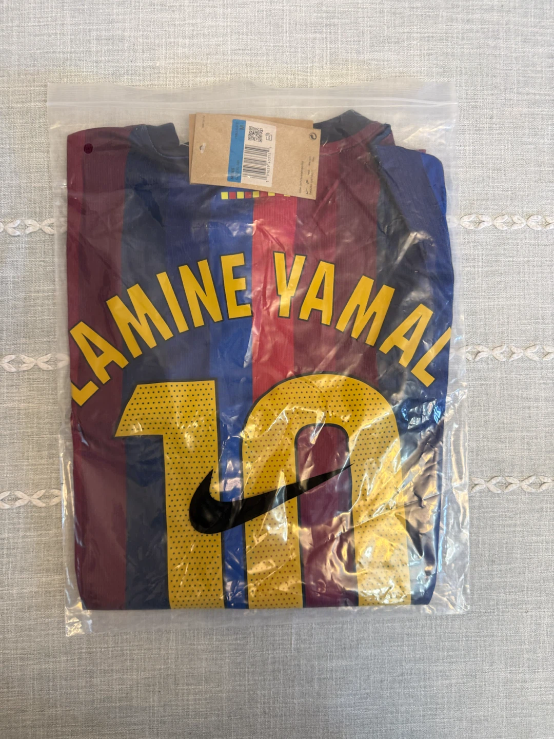 26/27 Barcelona Home Kit Men’s Size S