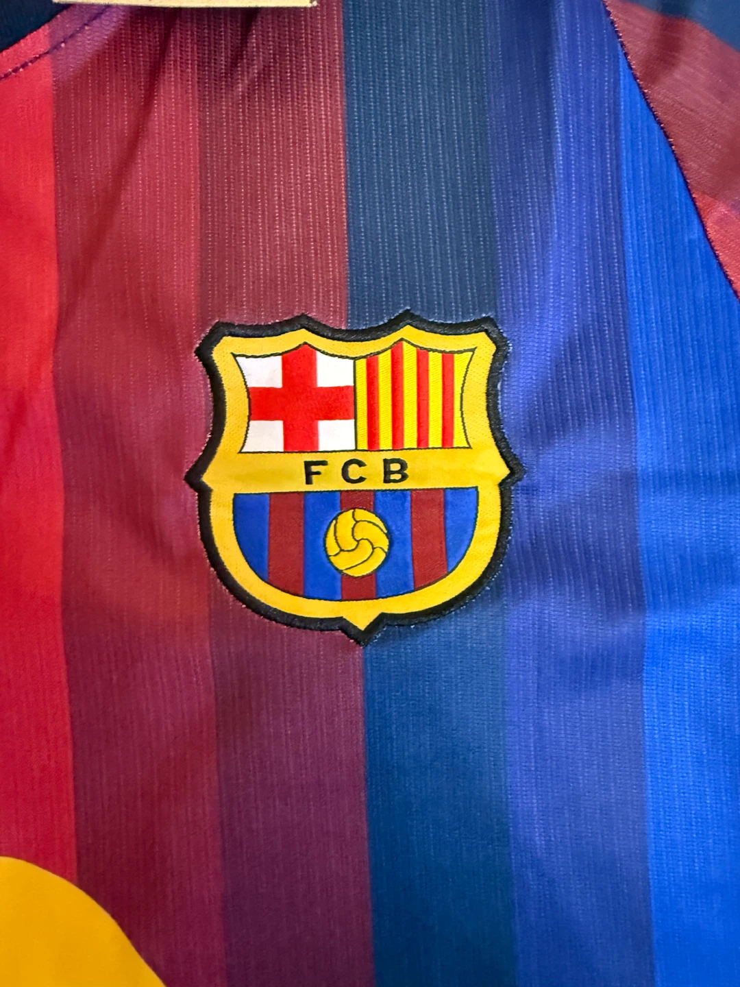 26/27 Barcelona Home Kit Men’s Size S - photo 4