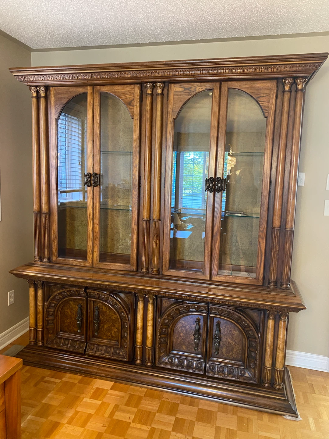 🏠 Moving/Garage Sale - Saturday, October 17th -10:00am to 3:00pm - photo 4