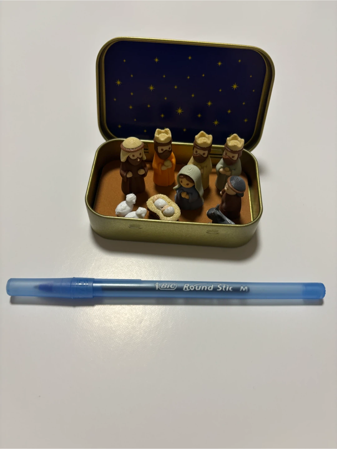 Miniature Nativity Set in Metal Tin - photo 2