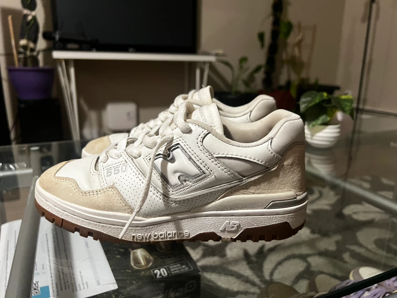 New Balance 550 Off-White Sneakers 5us men 6.5us women