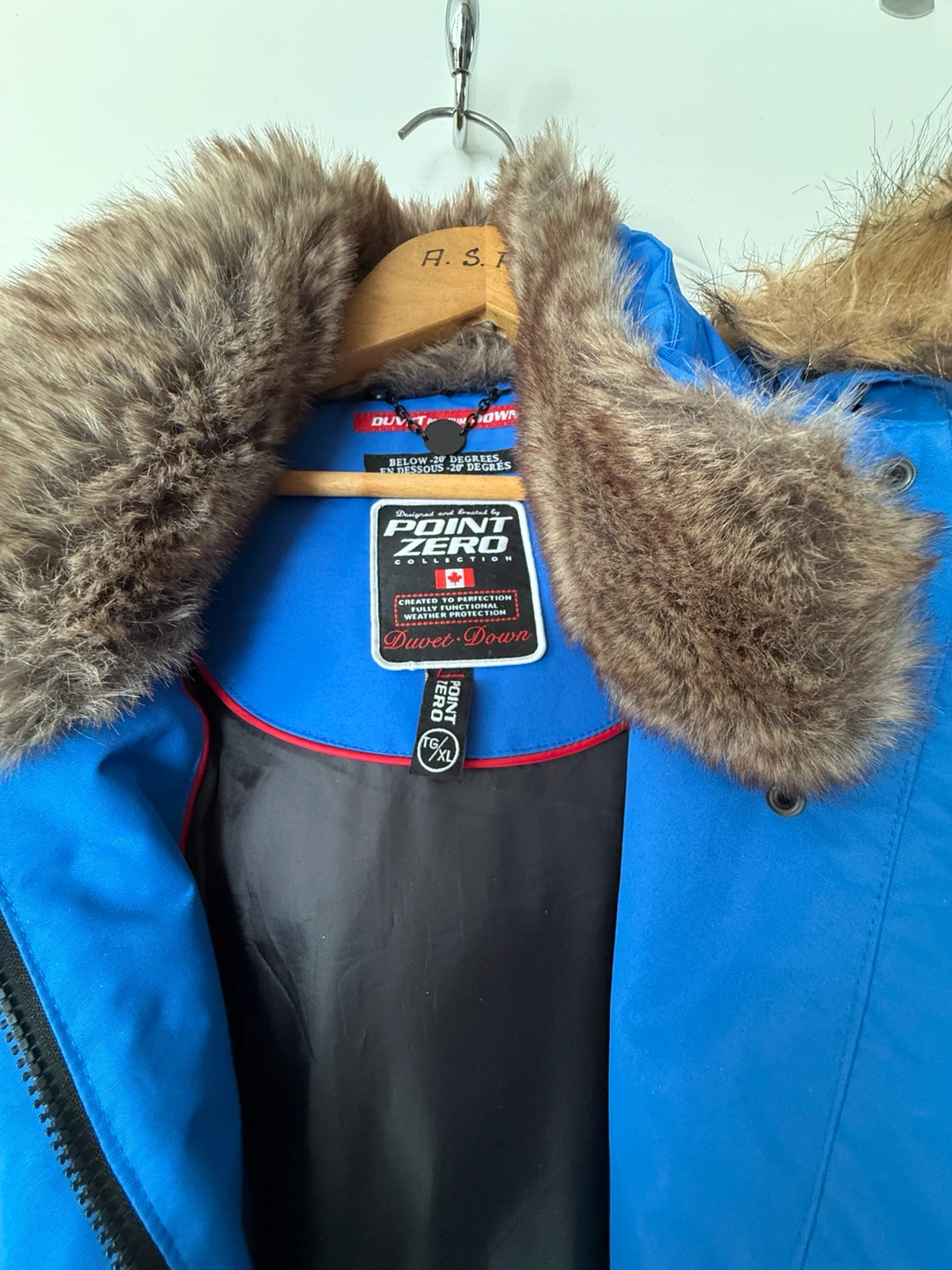 Women’s Point Zero Down Winter Parka Blue - photo 3
