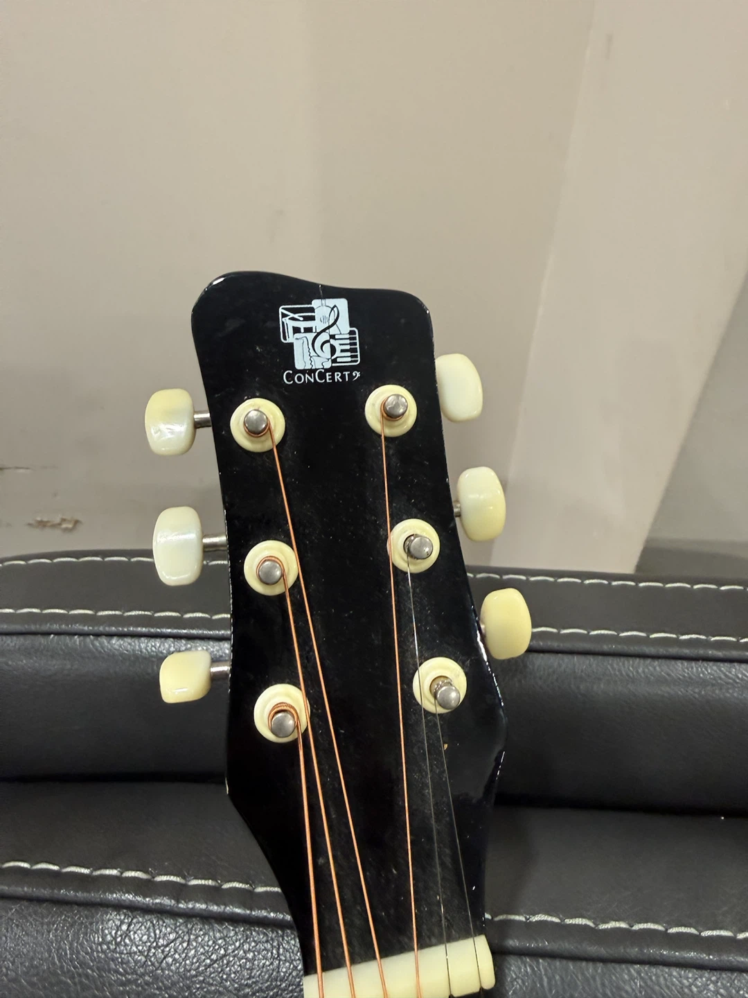 Concert Acoustic Guitar Black - photo 4