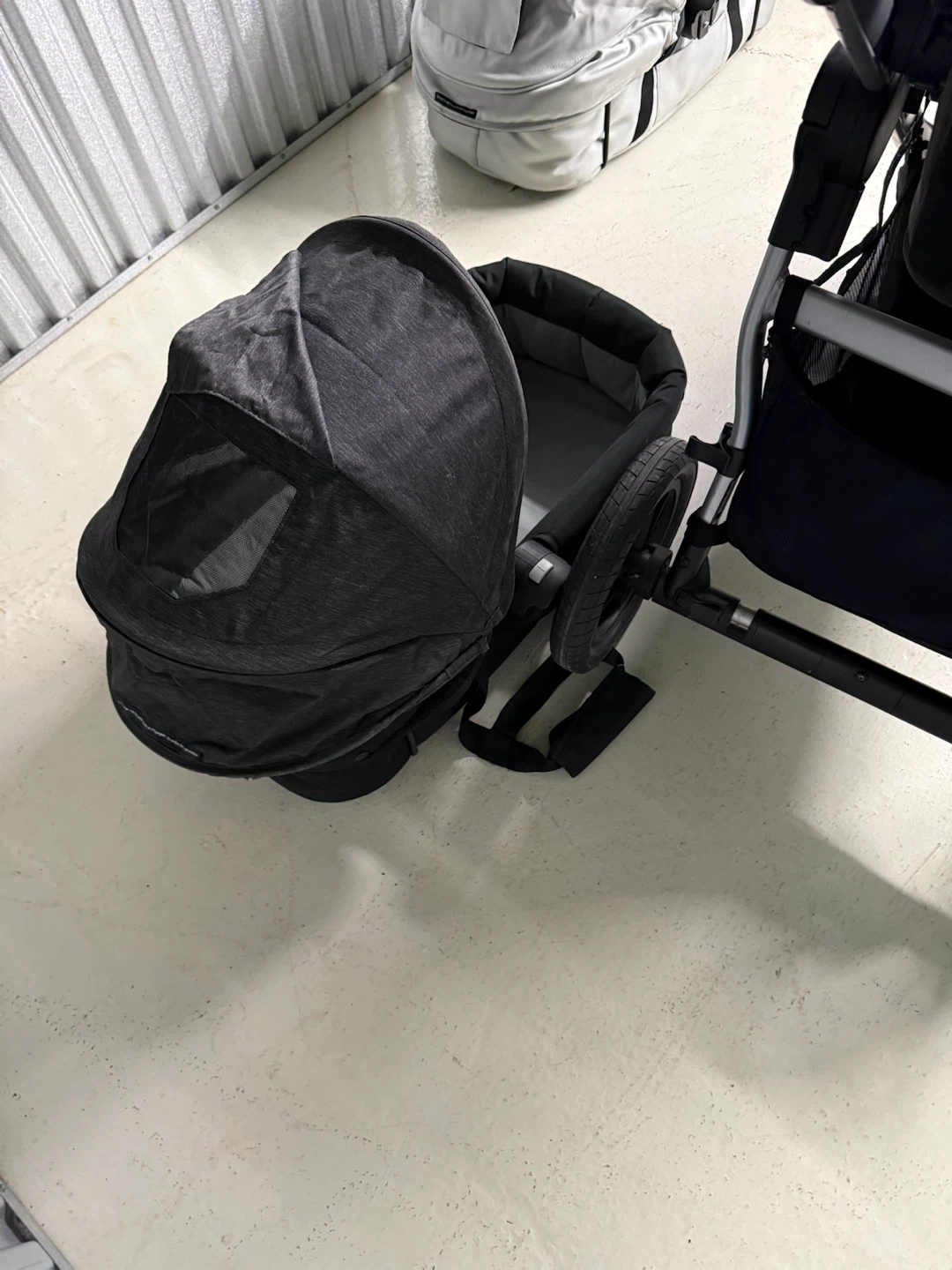 Baby Jogger City Select Stroller with Bassinet - photo 4