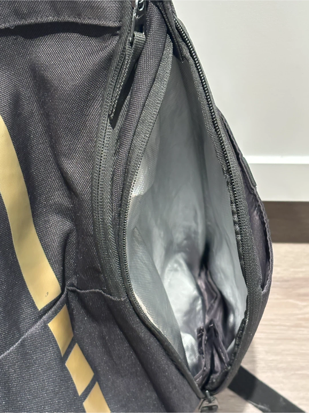 Nike Hoops Elite Pro Basketball Backpack Black and Gold - photo 4