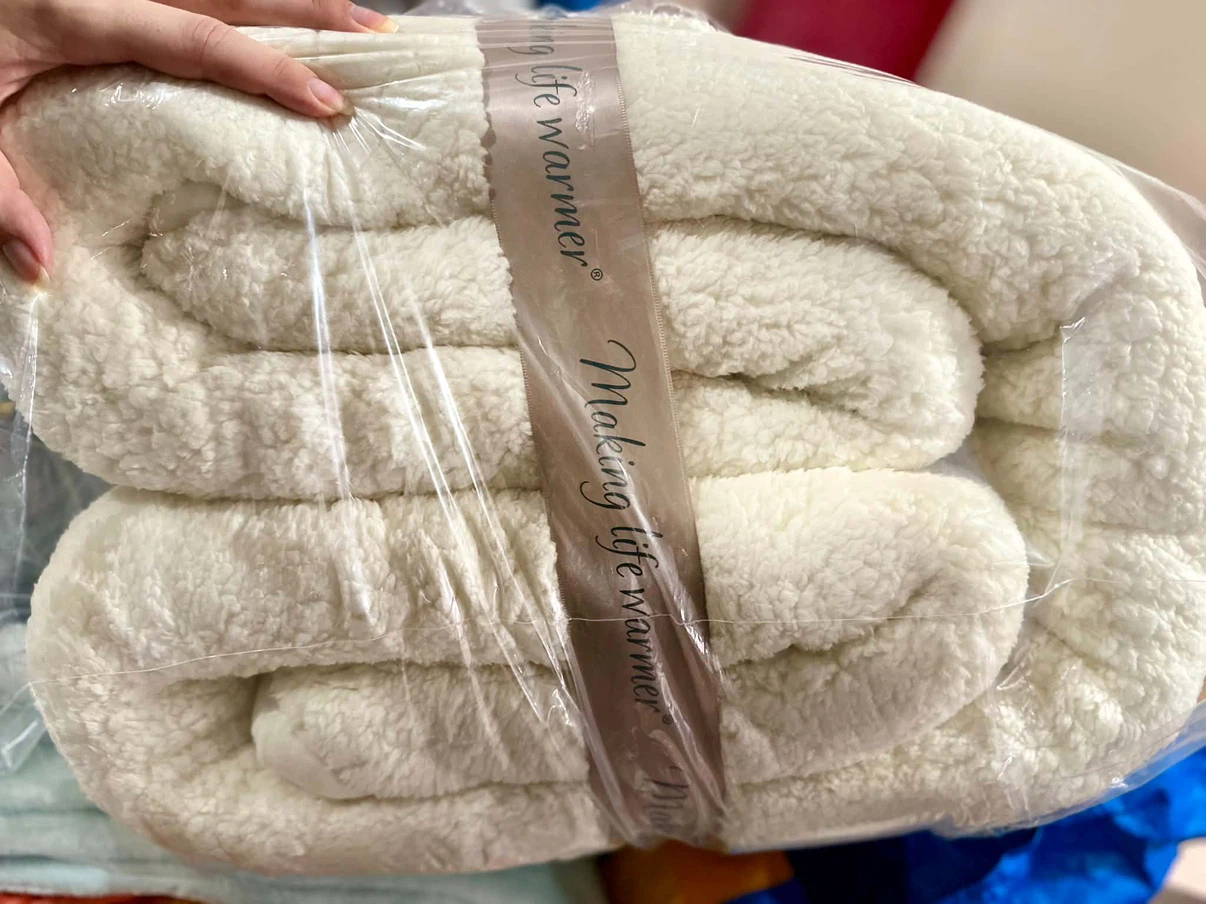 Heat Holders King Size Super Plush Blanket - photo 2