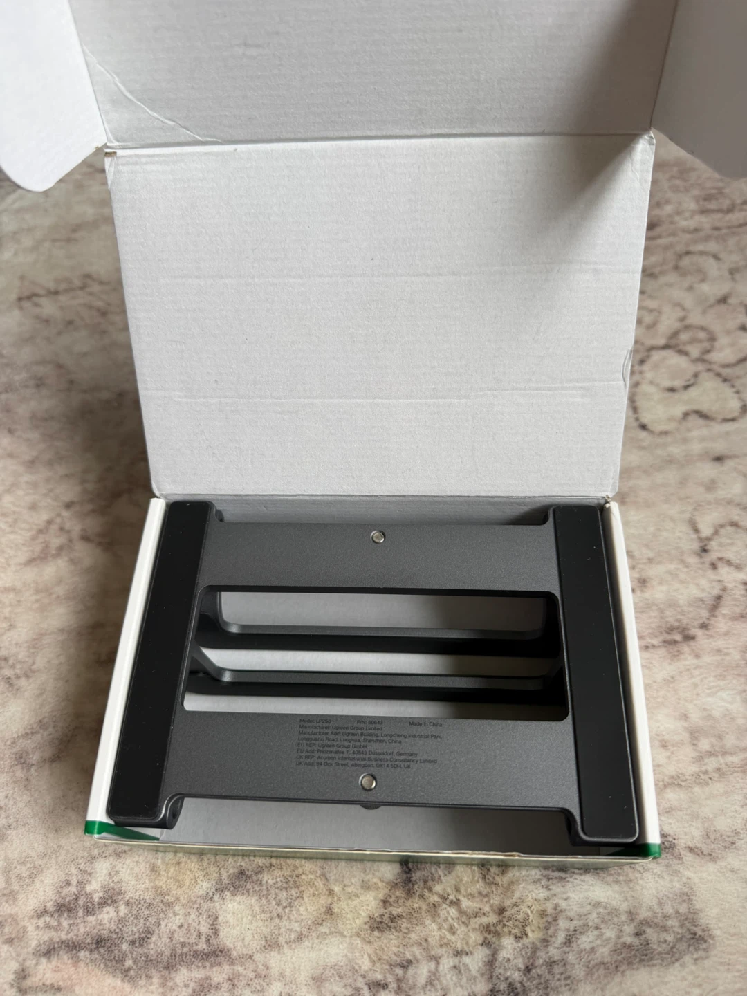 Ugreen Vertical Dual-Slot Laptop Stand - photo 2