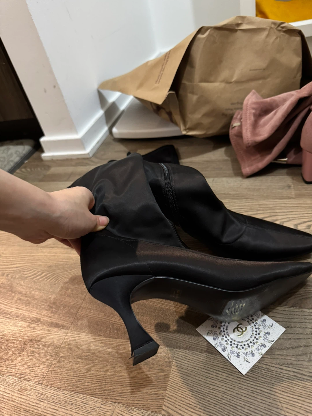 Designer’s Black Satin Knee High Boots - photo 3